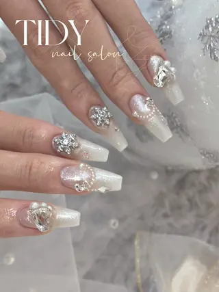 ネイル TIDY M&Mのネイルデザイン