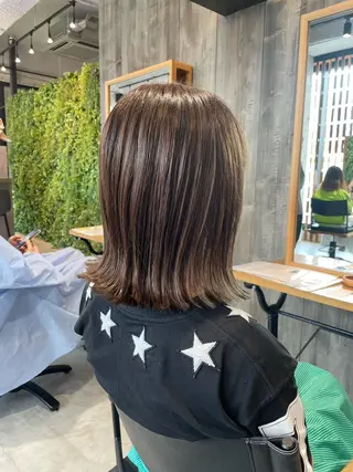 ミディアム 三好 祐希のヘアスタイル