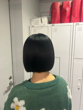 ショート aoi/暖色カラー/ プツッとボブ🎀のヘアスタイル