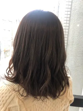 ミディアム カラー 髪質改善&ブリーチ 伊勢 祐一郎のヘアスタイル