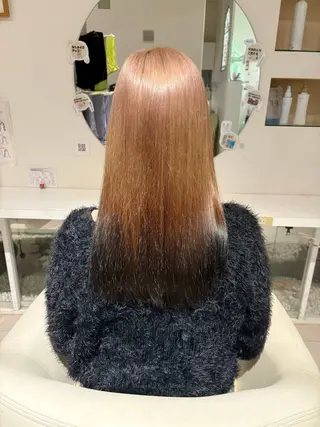 セミロング eMu MIYUのヘアスタイル