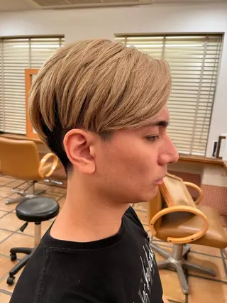 ショート カラー メンズ d'ici所属・d’ici六本木 佐藤彩のヘアスタイル
