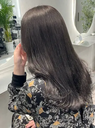 ロング 吉田 璃玖のヘアスタイル