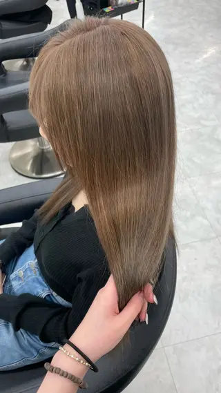 カラー 抜け感hair Mayu/ブリーチのヘアスタイル