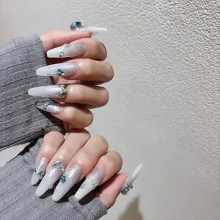 ネイル Le'ciel所属・吉川 怜那のネイルデザイン