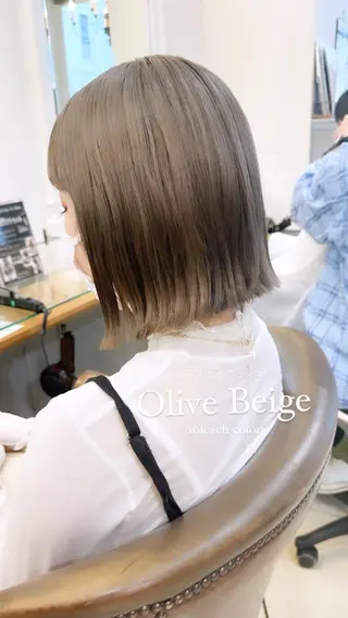 セミロング カラー ✨カラー支持No.1 🧸ワキ カナコ🧸のヘアスタイル
