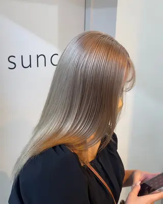 ミディアム カラー sunc所属・レイヤーカット ワンホンヘアそうたのヘアスタイル