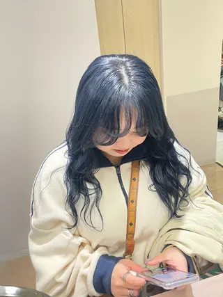 ロング カラー ayano / 透明感・くすみカラーのヘアスタイル