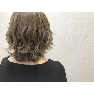 ショート カラー 荒木 拓也のヘアスタイル