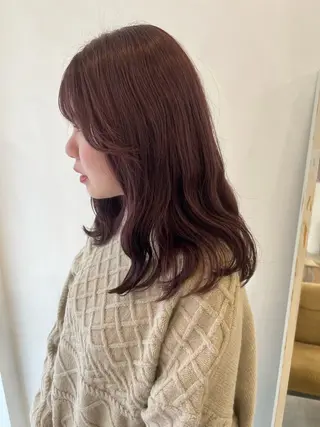 ミディアム カラー 長田 唯のヘアスタイル