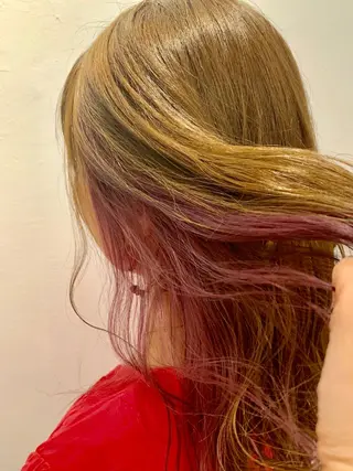 カラー O maikoのヘアスタイル