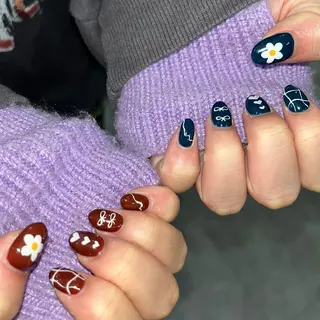 ネイル 🪐富島彩夏 /海外nail🪐のネイルデザイン