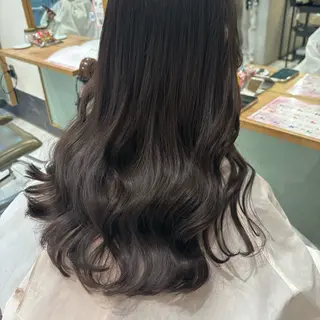 ロング カラー D'na所属・🩰艶髪柔らかカラー ／サクラ🩰のヘアスタイル