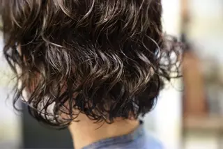 ショート パーマ ルームスリー room3のヘアスタイル