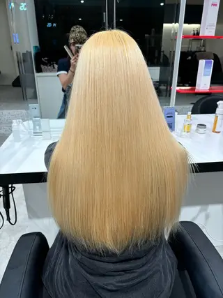 ロング Wカラー/暖色/べ ージュりく©︎🐝のヘアスタイル