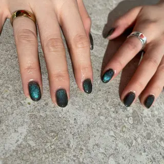 ネイル esby Loely MIZUKIのネイルデザイン