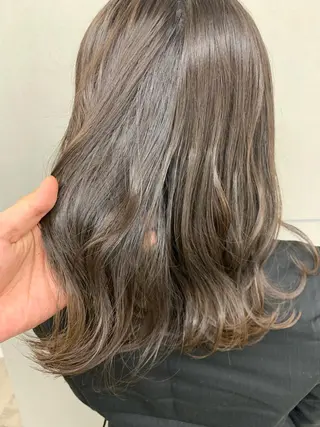 ミディアム カラー Silk-lei【銀座店】所属・銀座/美髪縮毛矯正 /髪質改善/山本翔華のヘアスタイル
