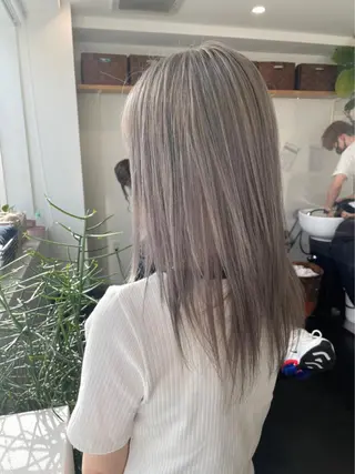 カラー JIL BLAN 京都所属・RU RIのヘアスタイル