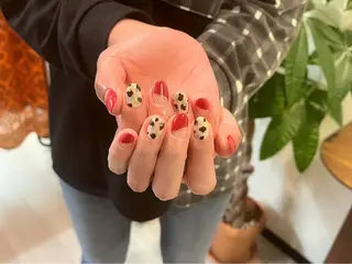 ネイル Protea ❁⃘*.ﾟ清家 美穂のネイルデザイン