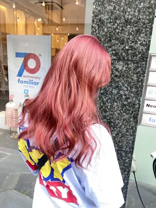 セミロング カラー コマツリサ ROCCO eastのヘアスタイル