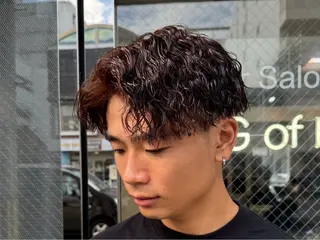 ショート カラー パーマ メンズ メンズ/パーマ/ 短髪/京都駅/井上光のヘアスタイル