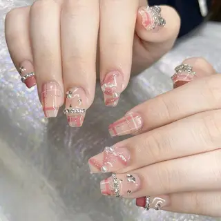 ネイル Queens マオのネイルデザイン