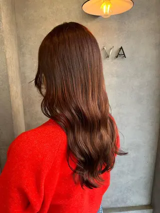 ロング カラー newi saLyu 今井海斗のヘアスタイル