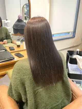 セミロング カラー 西村 れいのヘアスタイル