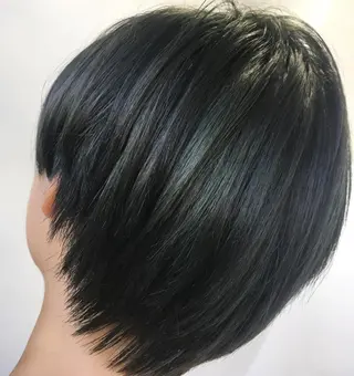 ショート カラー ブリーチ毛縮毛矯正 👑山口のヘアスタイル