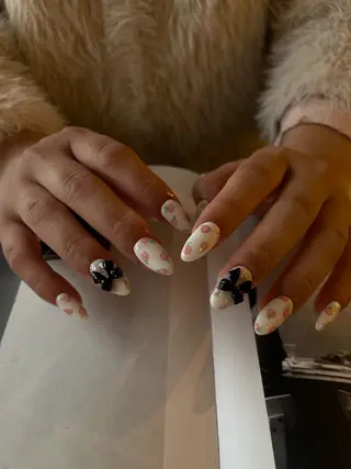 ネイル shion .のネイルデザイン