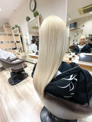 ロング カラー 🌈派手髪ハイトーン 🌈鈴木亮太🌈のヘアスタイル