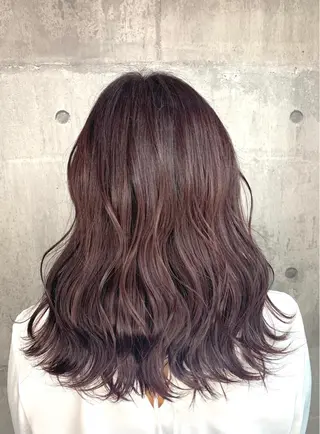 セミロング カラー 小関 茅里のマツエク・マツパデザイン