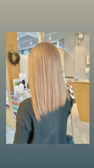 セミロング カラー miloc那覇 MIKUのヘアスタイル