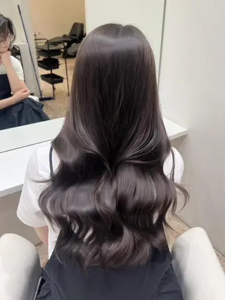 ロング 岡本葵子カットモデル ┊束感マツエクのマツエク・マツパデザイン
