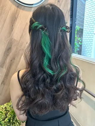 ロング ヘアアレンジ 飯塚 沙衣のヘアスタイル