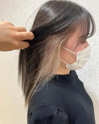 セミロング 坂本 優輝のヘアスタイル