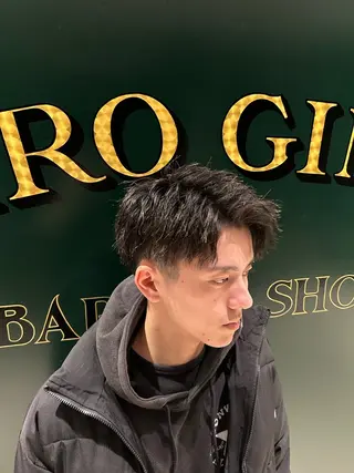 メンズ ヒロ銀座牛山 友晴のヘアスタイル