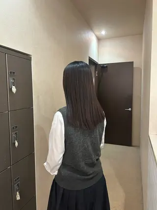 セミロング mahae 大久保のヘアスタイル