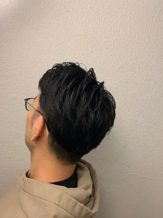 ミディアム メンズ ヒロ銀座 バーバーショップ神楽坂所属・ひらお あおとのヘアスタイル