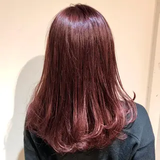 セミロング カラー スナコザワ レナのヘアスタイル
