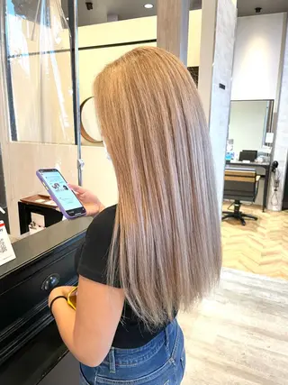 ロング カラー 田中   麗彩也のヘアスタイル