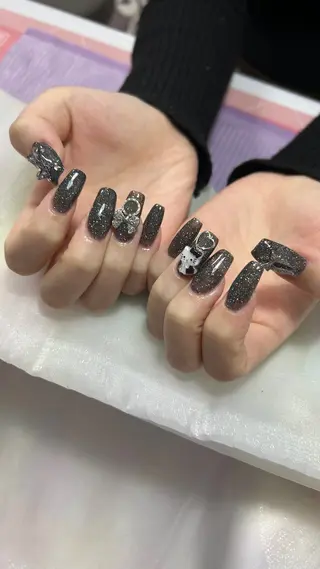 ネイル Hitomi Nail salonのネイルデザイン