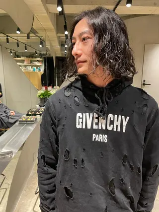 メンズ 🌈圧倒的デザイン パーマ　関和希のヘアスタイル