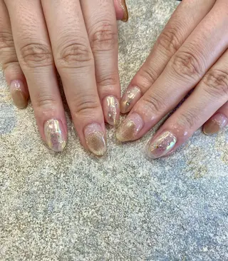 ネイル 安藤 彩乃のネイルデザイン