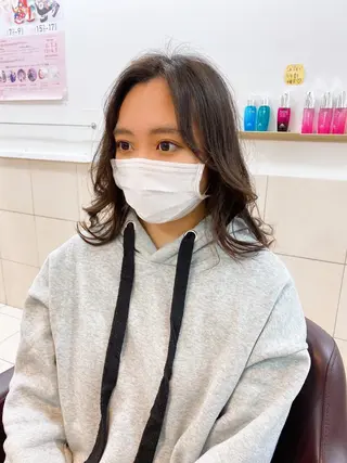 ミディアム パーマ ベリショディレクター 小野 健太郎のヘアスタイル