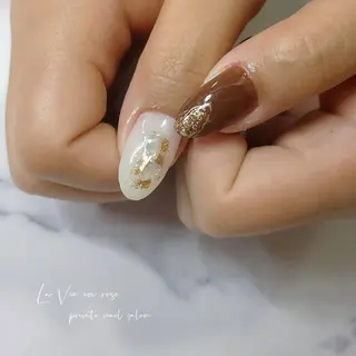 ネイル ラヴィアン ローズのネイルデザイン