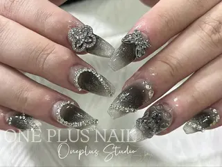 ネイル One Plus Nail Salonのネイルデザイン