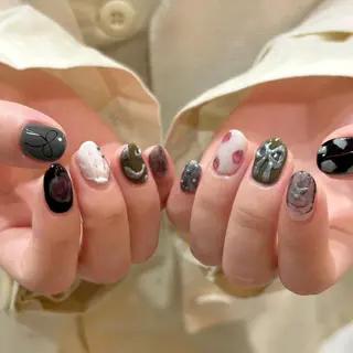 ネイル shio ♡ 11月予約受付中のネイルデザイン