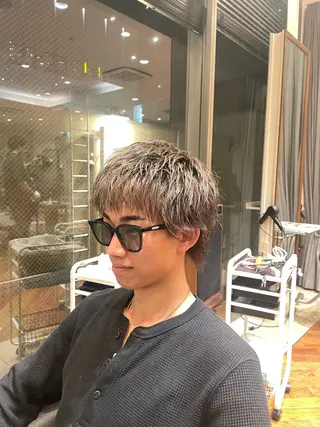 カラー メンズ 大阪梅田 稲葉利也斗のヘアスタイル