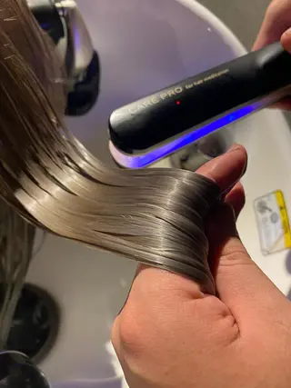 ロング 髪質改善縮毛矯正 リピートNo.1米倉のヘアスタイル